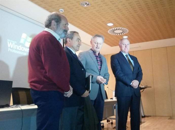 Faustino Blanco, consejero de Sanidad, en jornadas sobre tabaquismo
