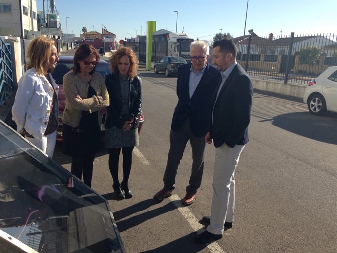 Visita de Sánchez Maldonado a Benacazón.