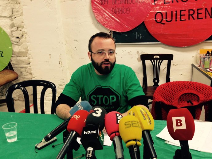 El portavoz de la PAH Carlos Macías
