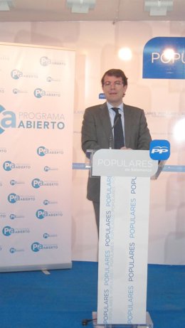 . Alfonso Fernández Mañueco En La Sede Del PP De Salamanca.