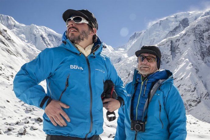 Carlos Soria y Jordi Roca en las inmediaciones del Annapurna
