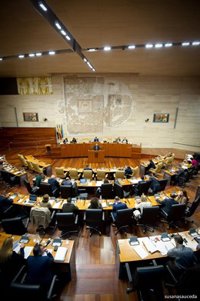 Aprobada la propuesta de modificación de la Ley del Suelo extremeña