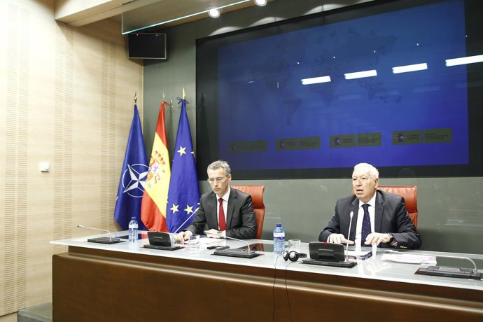 José Manuel García-Margallo y Jens Stoltenberg, secretario general de la OTAN