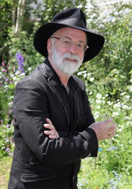 Terry Pratchett,