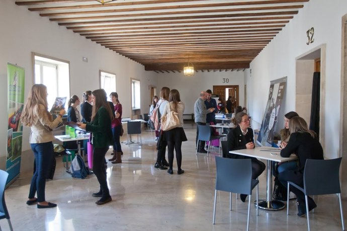 Jornada para el fomento del empleo en la Universidad de Navarra.