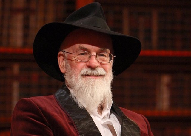 Terry Pratchett ha muerto, la fantasía está de luto