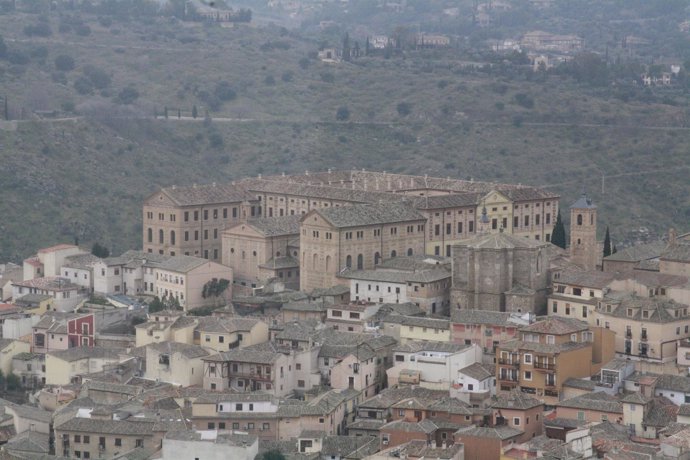 Toledo, Vista Aérea, Panorámica, Edificios, Catedral, Ciudad, Valle