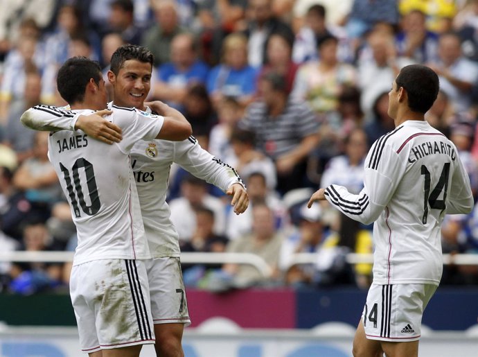 Cristiano, Chicharito y James celebran la goleada en Riazor