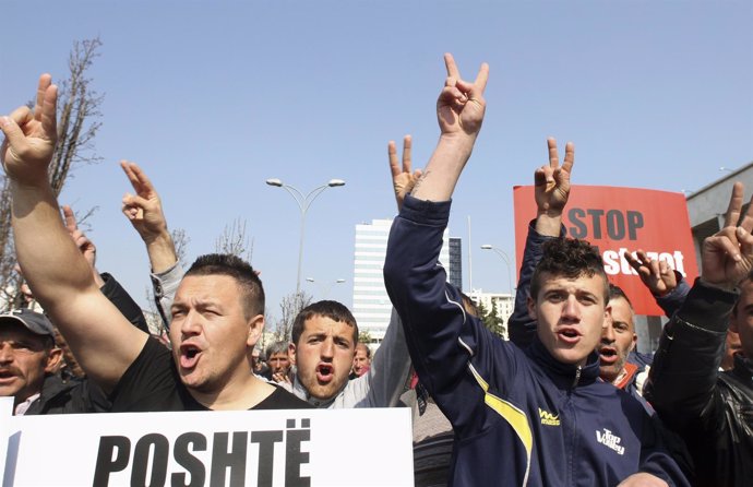 Manifestaciones en Tirana
