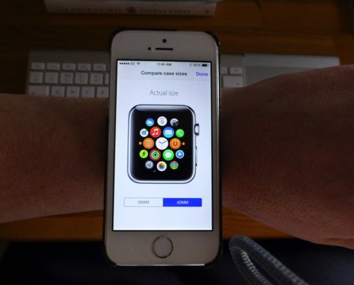 Apple quiere que pruebes el Apple Watch primero en tu iPhone