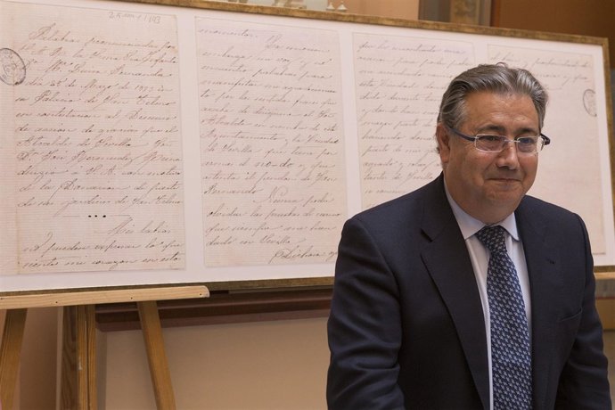  Zoido, Durante La Presentación Del Libro Sobre El Parque María Luisa