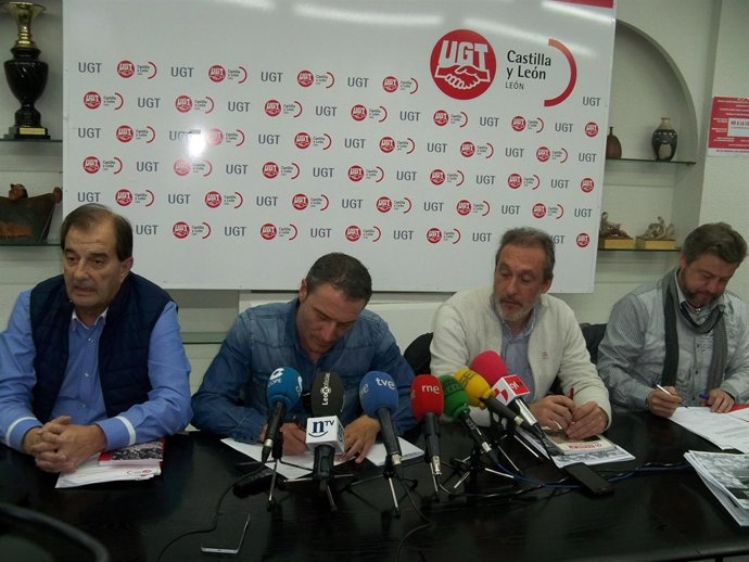 De izq a drcha: Víctor Fernández, Jorge Díez, Jesús Magadan y José Luis Villares