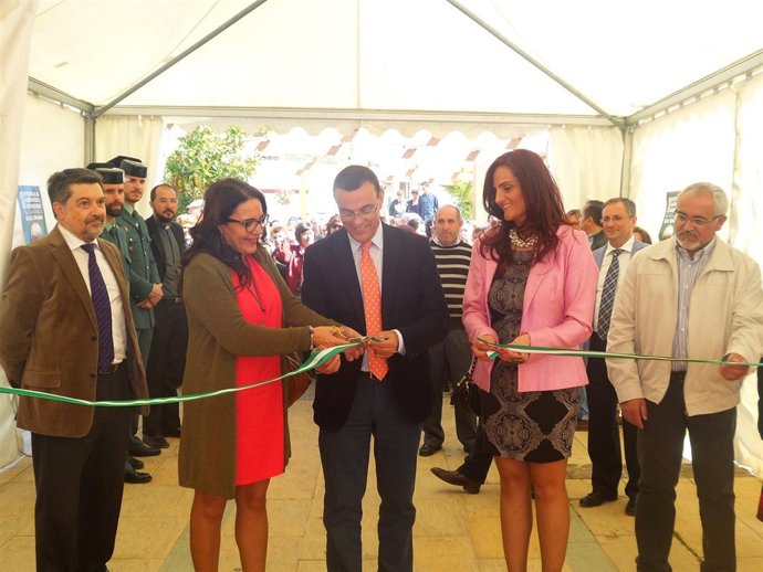 Inauguración de la feria en Paymogo, dedicada al gurumelo. 