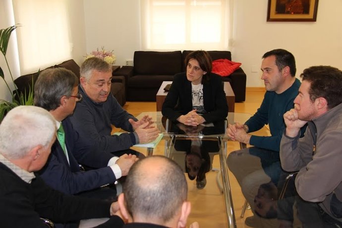 Reunión equipo de Gobierno de Torrelavega-comité de Sniace