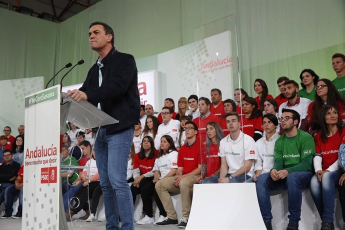 Pedro Sánchez en un acto de la campaña andaluza