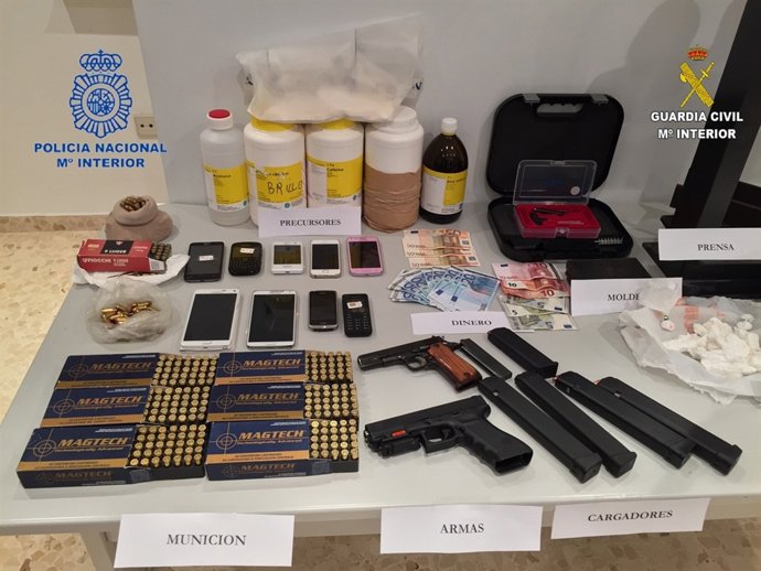 Efectos intervenidos por la Policía