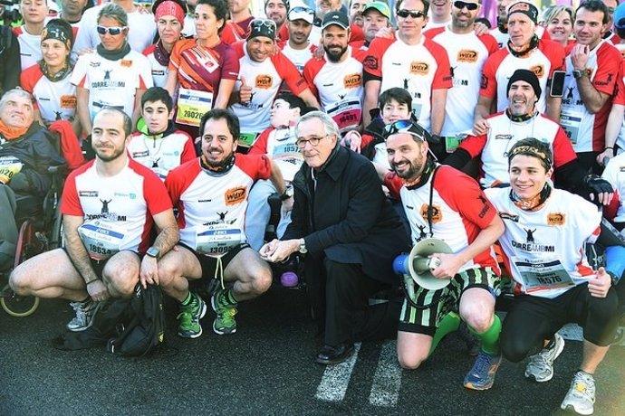 Trias da el pistoletazo de salida a la Marató de Barcelona