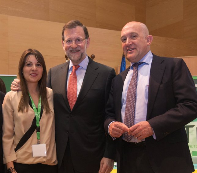 Mayo, Rajoy y Carnero