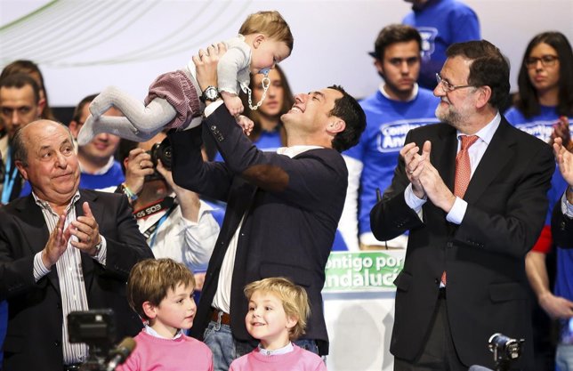 Juanma Moreno y Mariano Rajoy en un acto en Granada