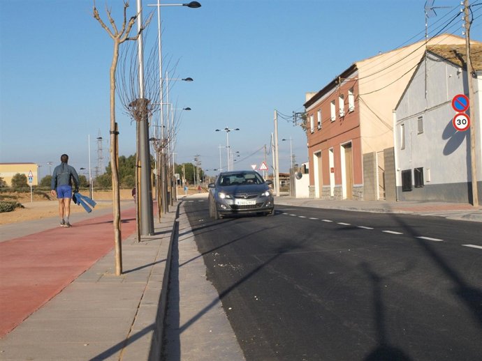 Concluyen las obras de urbanización de la calle de Olriols en Binéfar.  