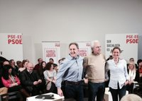 PSOE rechaza una "gran coalición" con PP tras aprobar una reforma laboral que acepta "la precariedad como marca España"