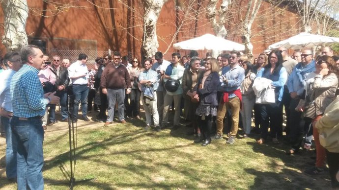 Acto con los apoderados.