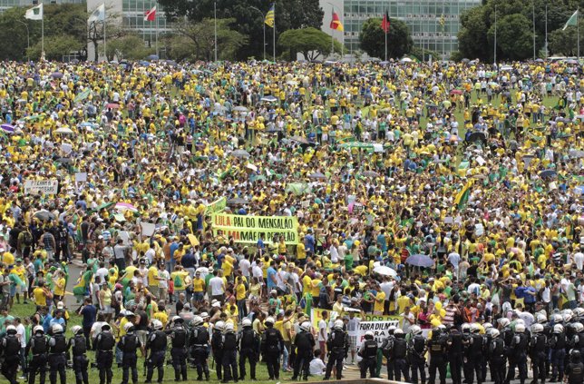 PROTESTAS BRASIL