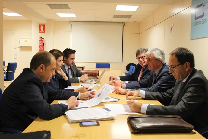 Reunión de las patronales de las tres provincias