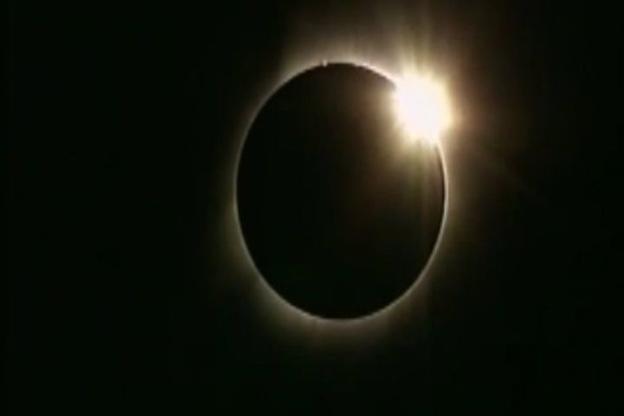 ¿Preparado para el próximo eclipse solar en Europa?