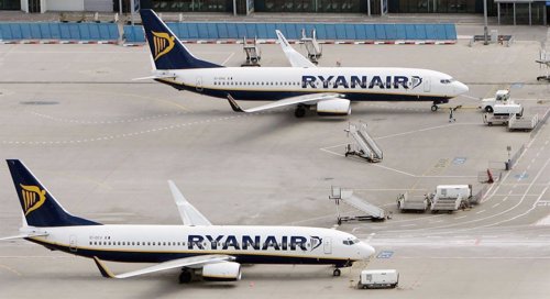 Resultado de imagen de Ryanair reconoce otro sindicato de PNC en Italia