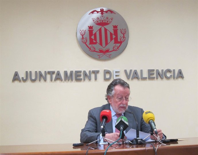Alfonso Grau durante la rueda de prensa 