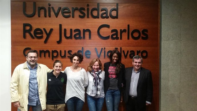 Patricia García, Raquel Corral y Aauri Bokesa en la URJC