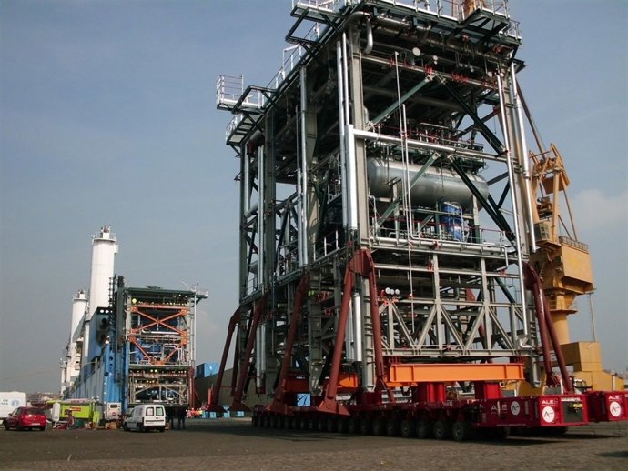 Piezas de Schwartz-Hautmont en el Puerto de Tarragona