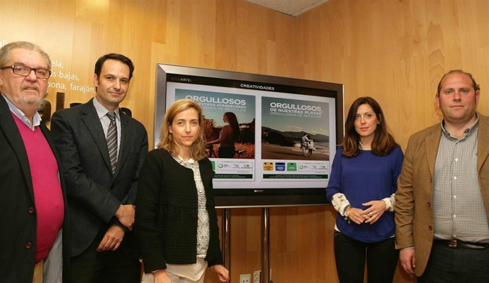 Presentación de una campaña medioambiental para fomentar el reciclaje