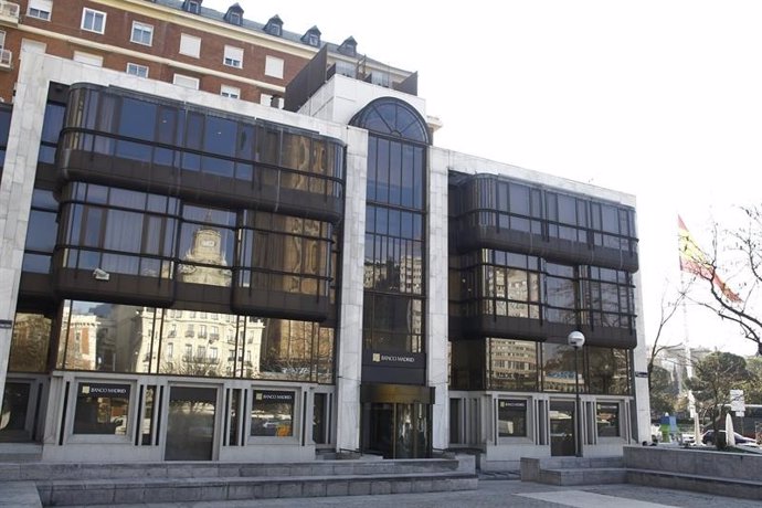 El juez da al FROB 14 días para decidir si liquida o rescata Banco Madrid