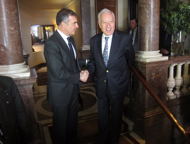 Borja García-Nieto (pte. Círculo Ecuestre) ministro José Manuel García-Margallo