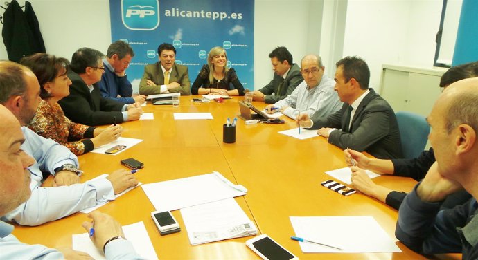 Sánchez Zaplana preside el encuentro con los presidentes de distrito