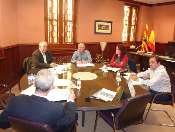 Junta de la Asociación de Empresarios de Limpieza de Huesca