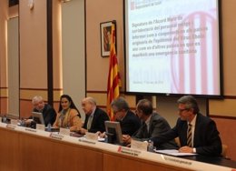 Personal sanitario de Catalunya cooperará en los países originarios del ébola