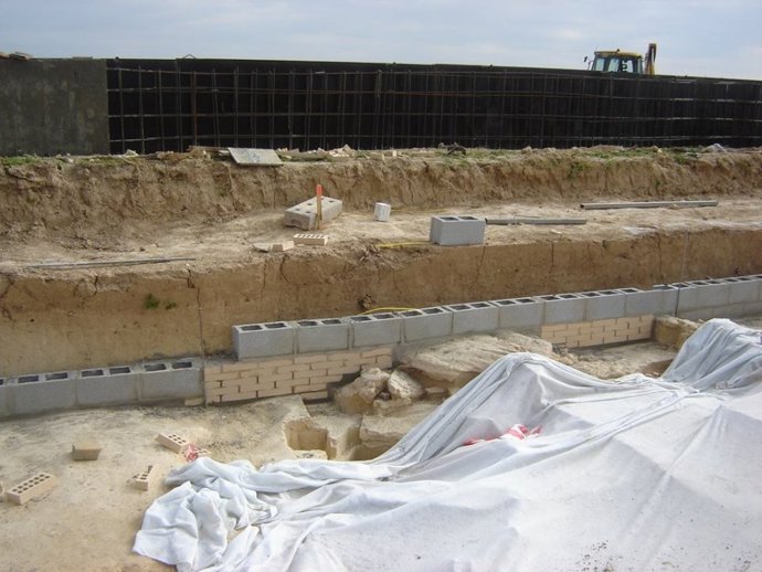 Restos megalíticos hallados en Valencina.