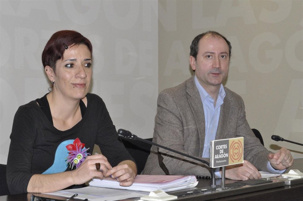Paloma Lafuente y Luis Ángel Romero (IU)