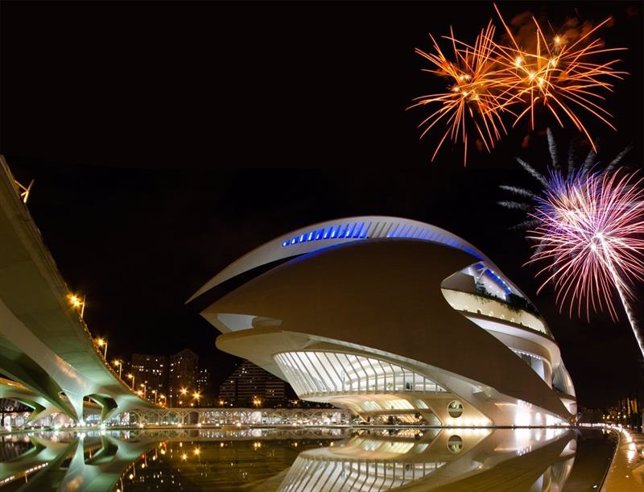 Castillo de fuegos artificiales en Valencia