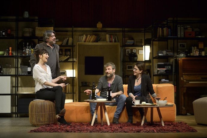 Los actores Pere Arquillué, Àgata Roca, Nora Navas y Jordi Rico