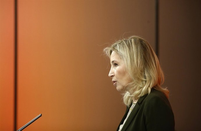 María Dolores Dancausa