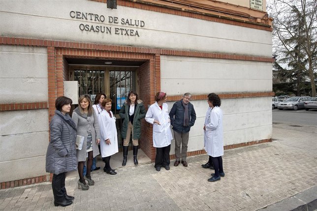  Vera Visita El Centro De Salud De Echavacoiz.
