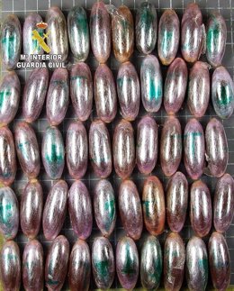 Bellotas de hachís intrvenidas a vecino de Pontecesures.