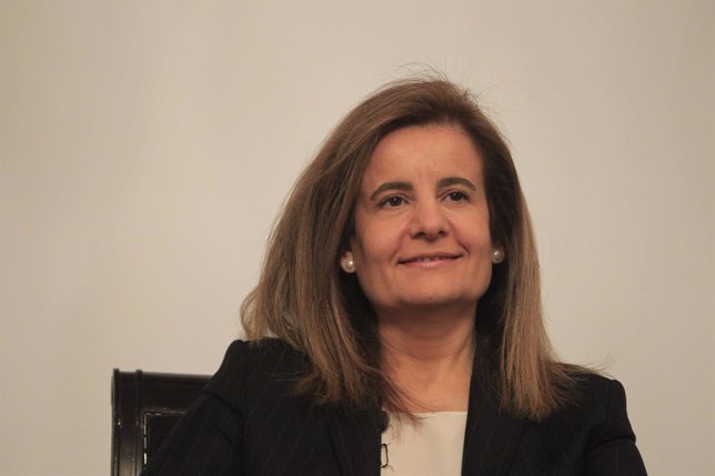 Fátima Báñez inaugura una jornada sobre competitividad