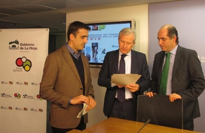 Participantes en la presentación