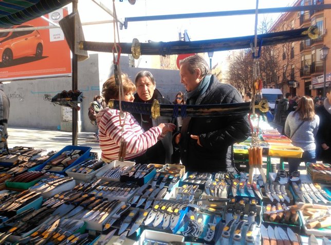 Antonio Miguel Carmona, en su visita al Rastro