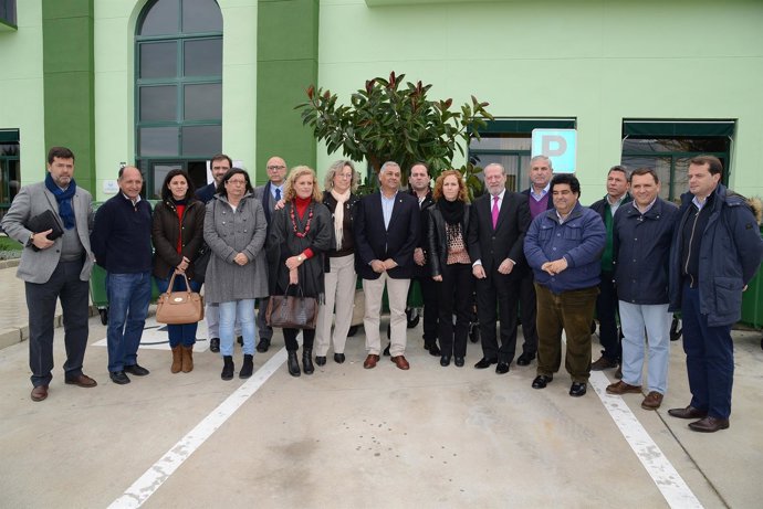 Villalobos con los alcaldes de pueblos de menos de 20.000 habitantes